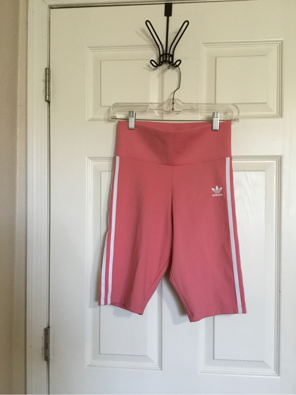 Adidas Originals Women's High-Waisted Primeblue Shorts Hazy Rose size s NWT